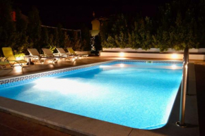 Villa ELTAEL - Daniel Apartment, Heated Swimming Pool - Free Bicycles - Manta Rota Beach, Algarve